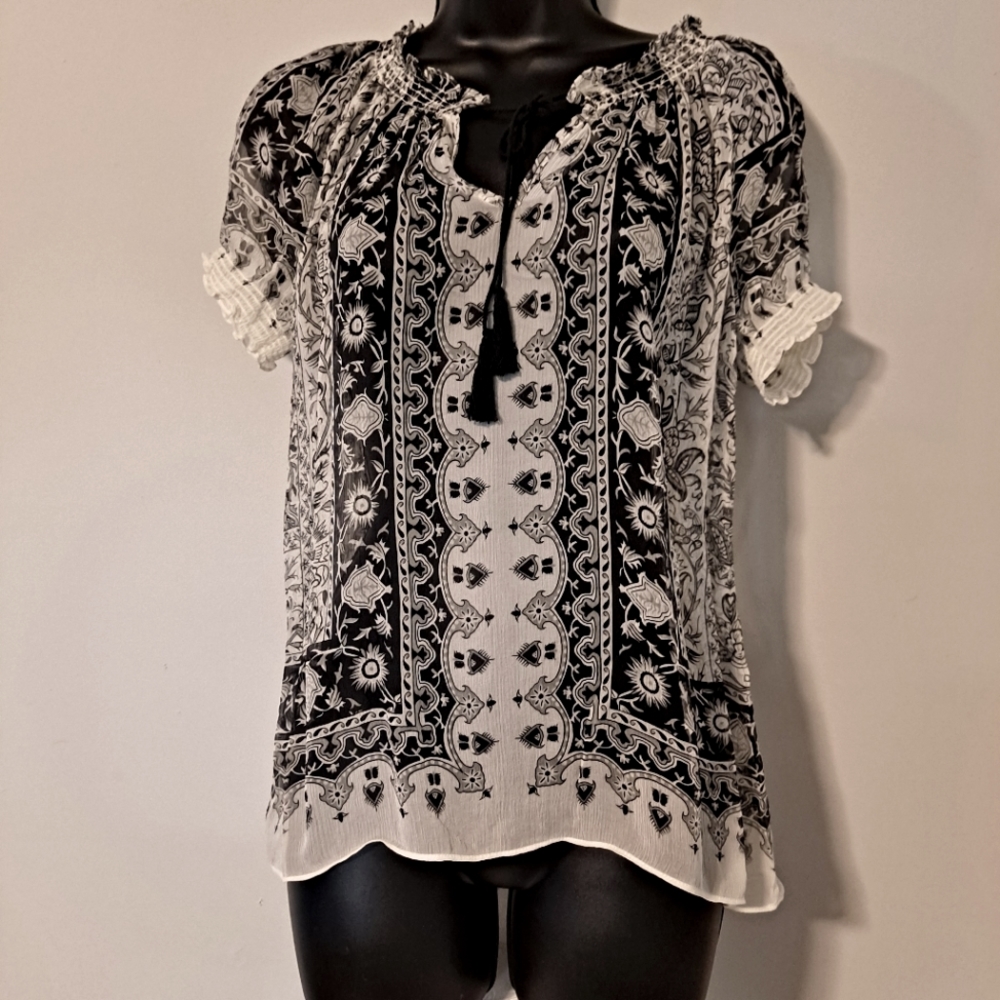 Joie shirt, New with Tags. Sheer like material.